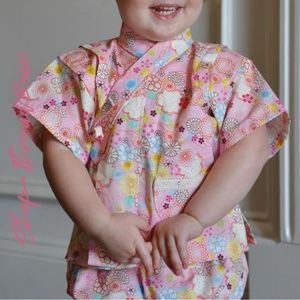Like New [Mikaleen] Boutique Pink Floral Kimono & Bloomer Set + Lace Pocket | 2T